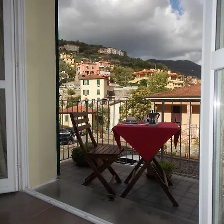 Apartament Miki House La Spezia